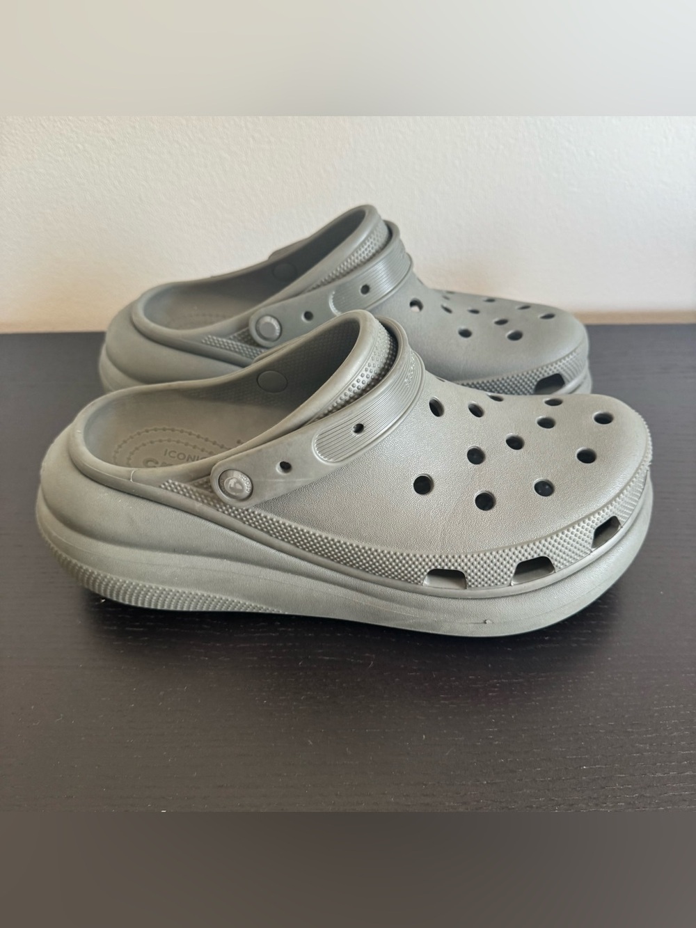 Crocs Men's Classic Crush Clog Platform Gray Size 11 Comfort
